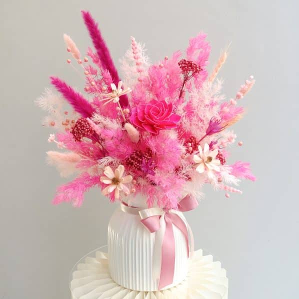pink fuschia preserved flowers vase arrangement 01