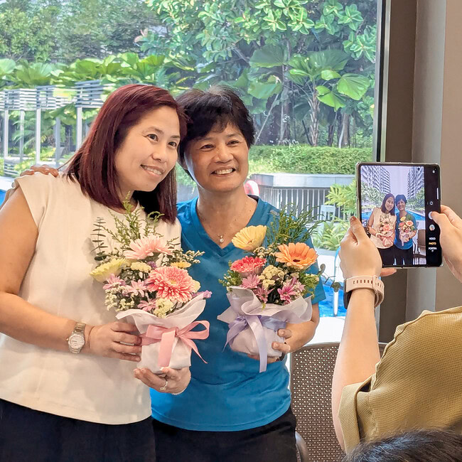 Flower Arrangement Workshop Photo 1