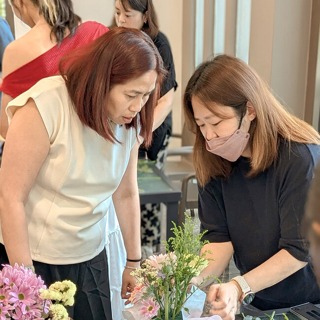 IMH Flower Arrangement Workshop Photo 2
