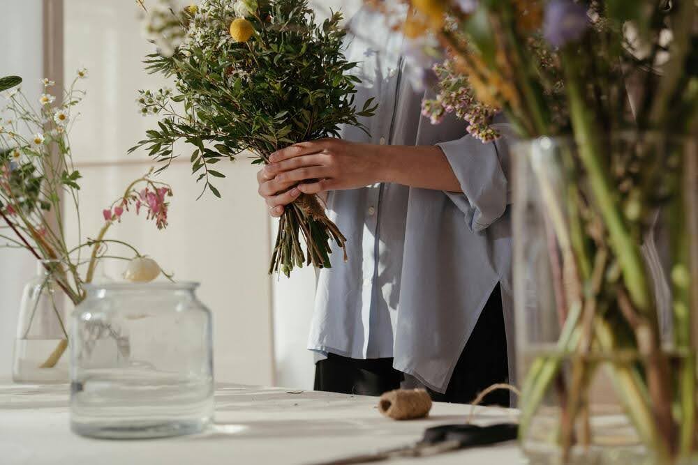 Elegant floral arrangement showcasing principles of balance in floral design.
